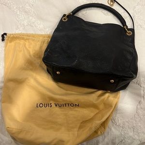 Artsy Handbag Monogram Empreinte Leather MM